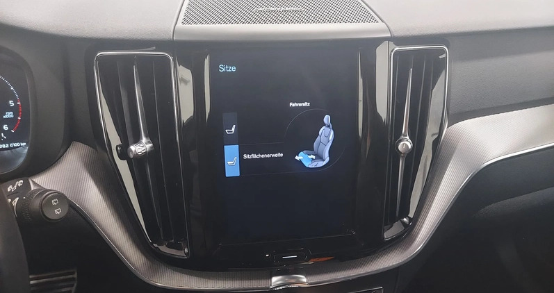 Volvo XC 60 cena 157000 przebieg: 107456, rok produkcji 2022 z Rydułtowy małe 596